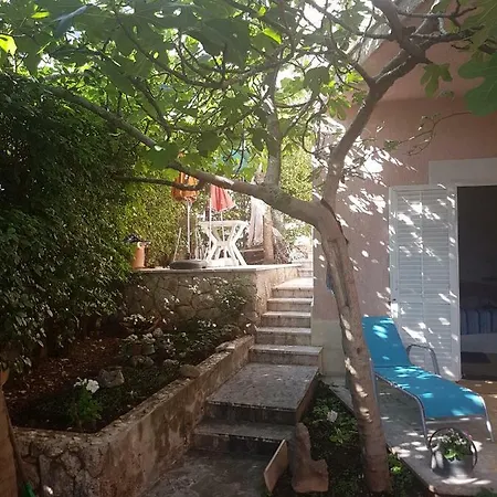 House Of The Rising Sun - Puljic Apartmán